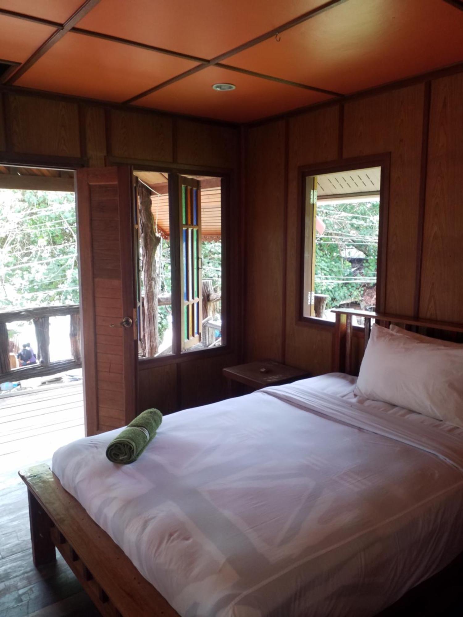 Coconut Corner Villa Ko Yao Noi Oda fotoğraf